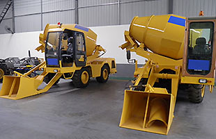 HMC self-loading mobile concrete mixer